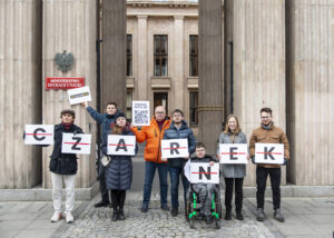 Panie Czarnek, “kończ pan tę grę” !