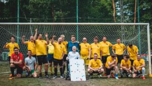 Sportowy finał akcji „Razem Dla Rodzin Zastępczych – Polska 2050” w Laskach