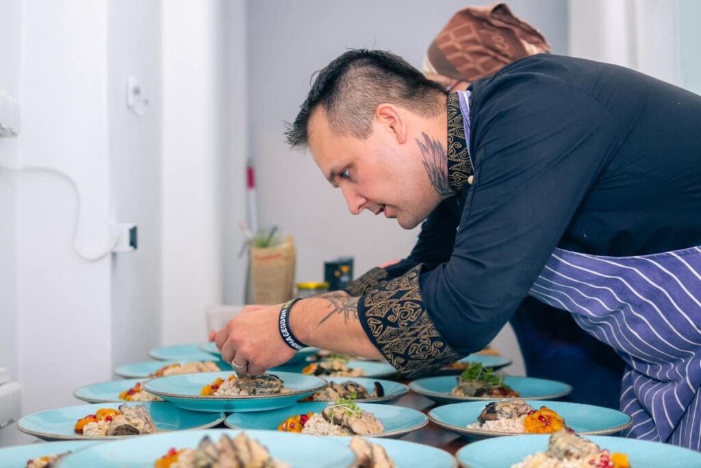 Zdjęcie: „Zwiedzaj i degustuj Łódź” – kolacje charytatywne